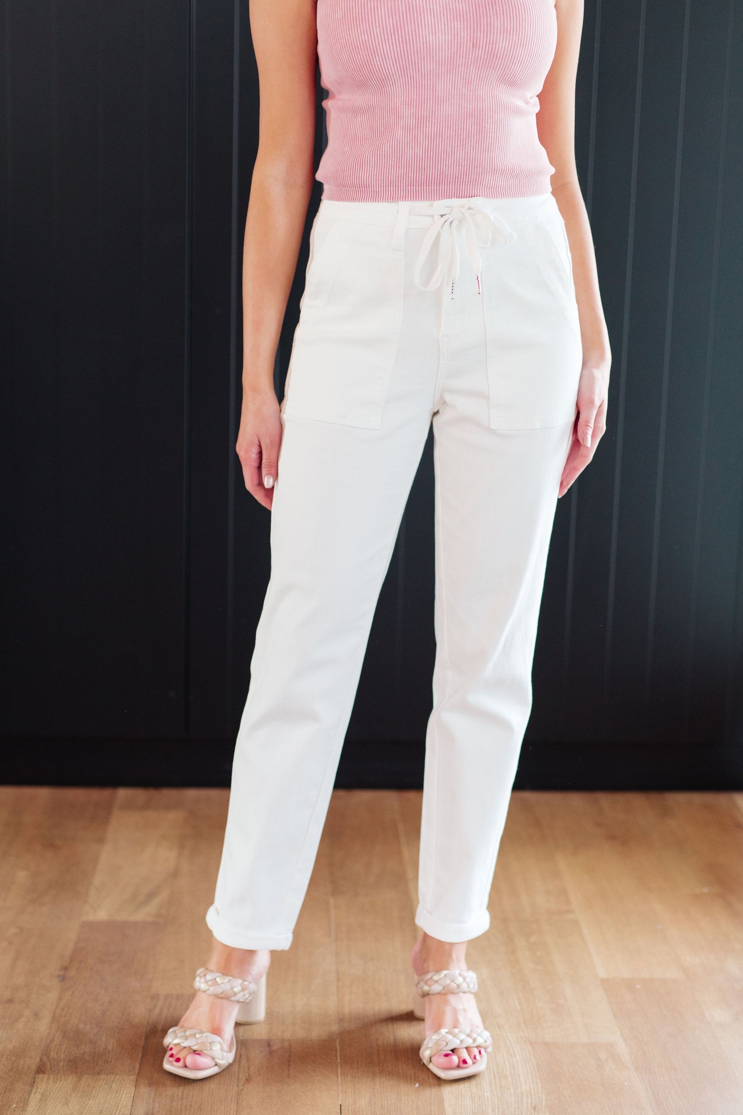 Hazel Blues® | Charlene High Rise Contrast Thread Jogger in Ecru