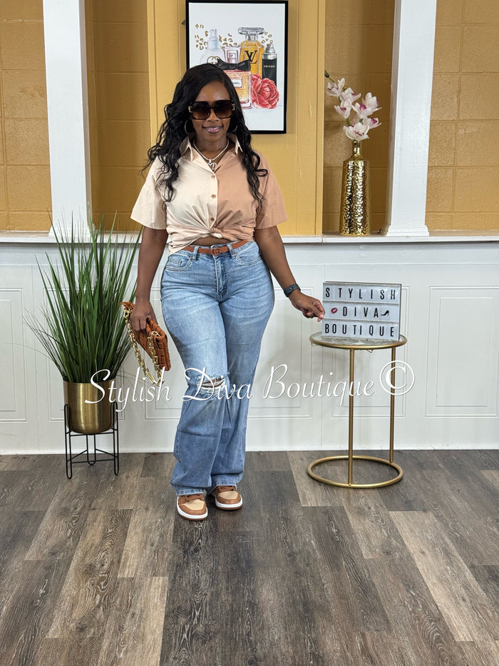 Split Decision Button Up Top (Cream/Tan)