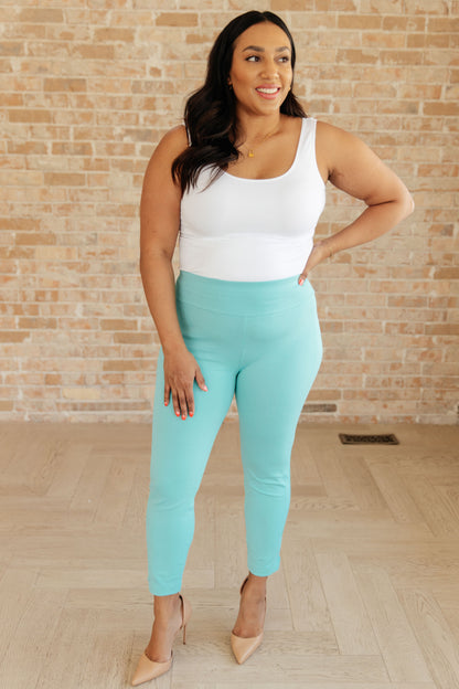 Hazel Blues® |  Magic Ankle Crop Skinny 26" Pants in Twelve Colors