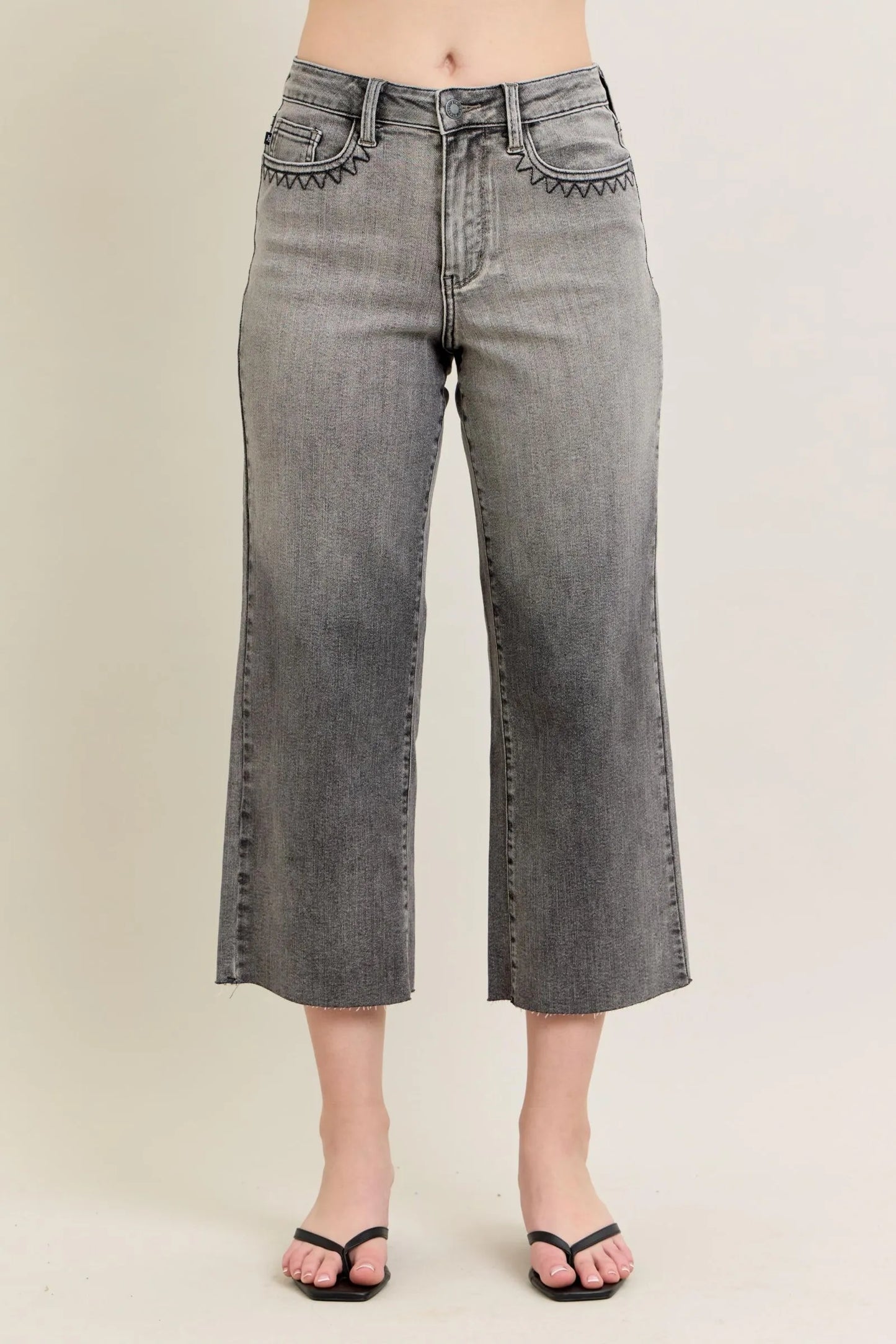Hazel Blues® | Judy Blue Wide Leg Capris Jeans
