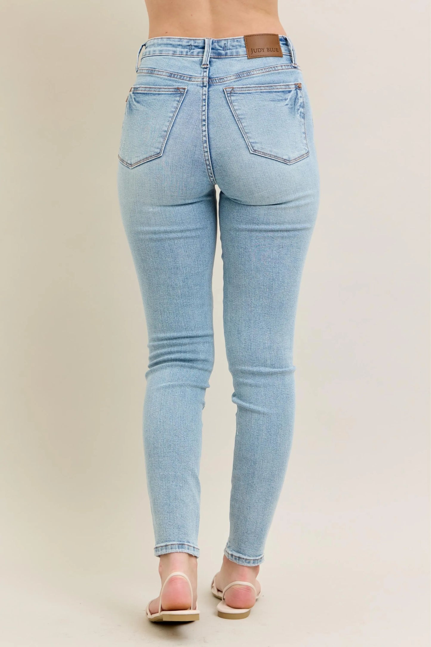 Hazel Blues® | Judy Blue Mr Tummy Control Vintage Wash Skinny Jeans
