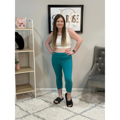 Hazel Blues® |  PREORDER: Capri Leggings with Pockets in Nine Colors