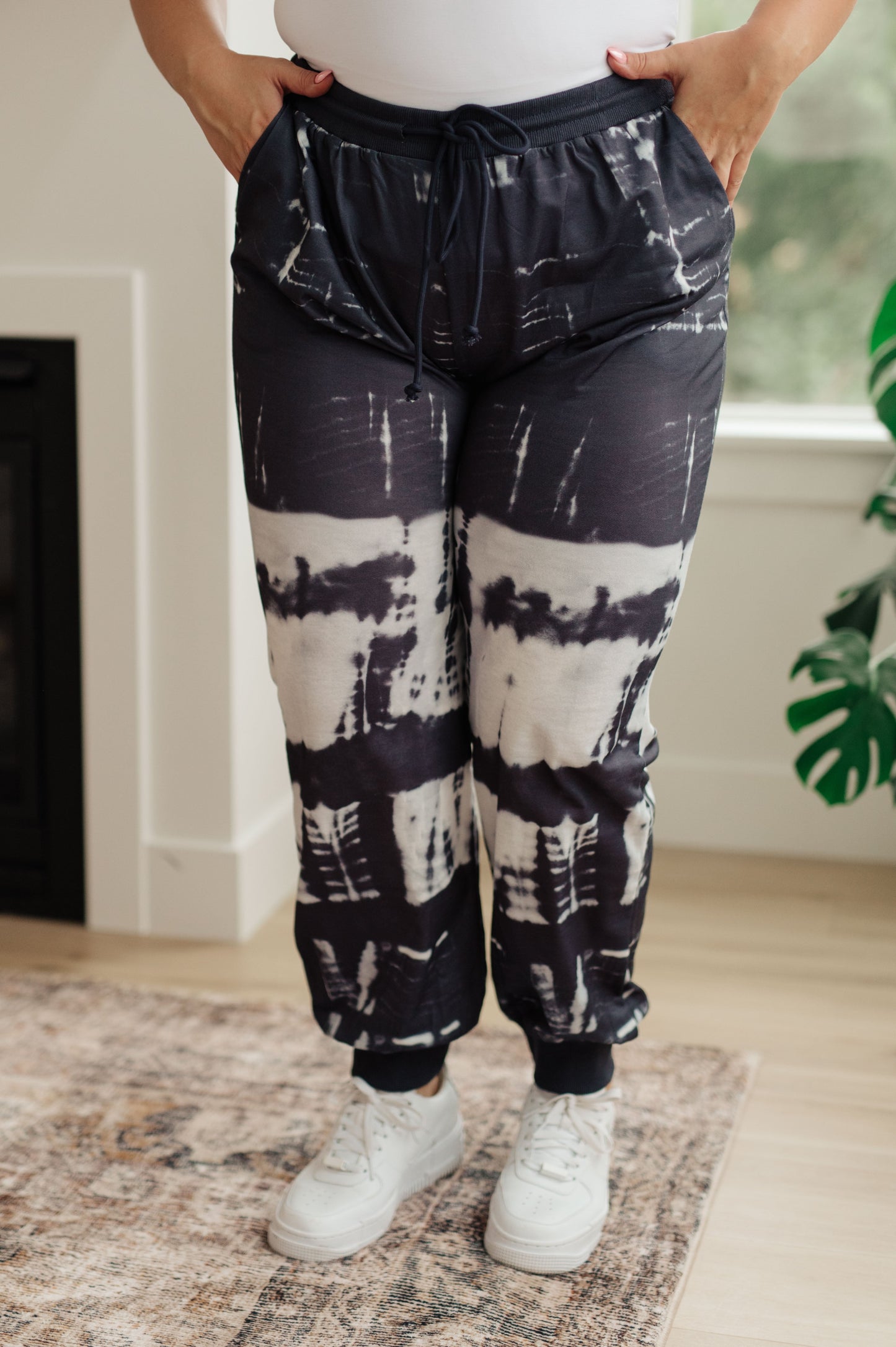 Hazel Blues® |  Can't Tie Me Down Joggers