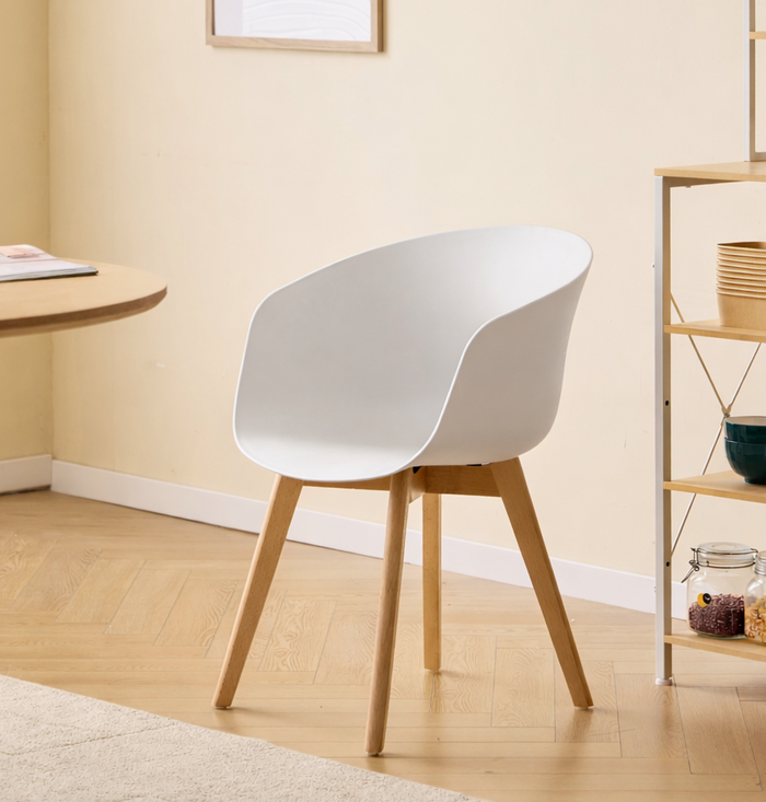 ALBORG - Chaise de salle à manger scandinave en polypropylène blanc
