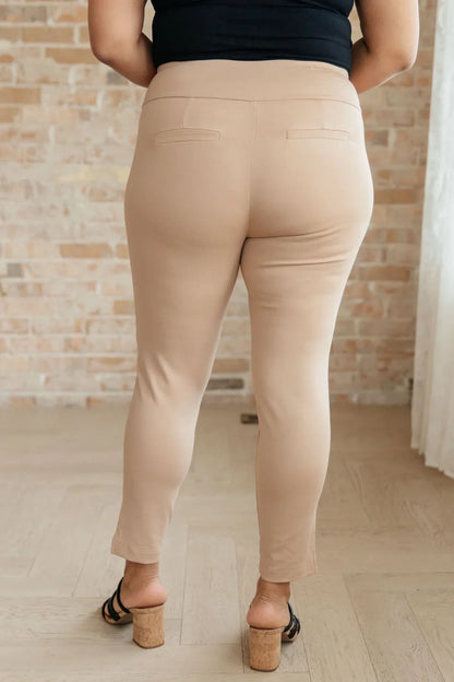 Hazel Blues® |  Magic Ankle Crop Skinny 26" Pants in Twelve Colors
