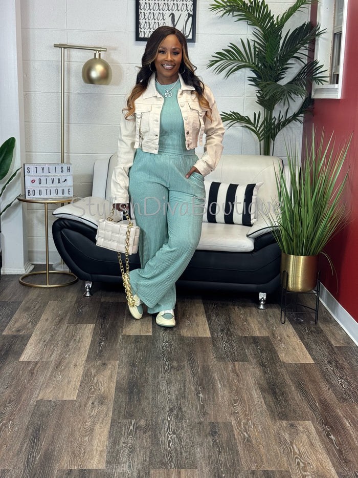 Easy Living Cropped Set (Sage)