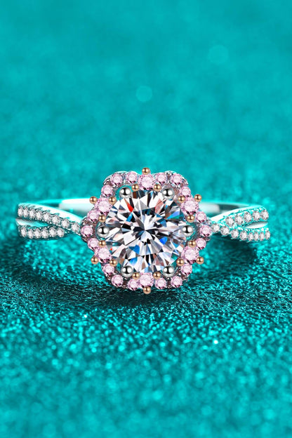 Hazel Blues® | 1 Carat Moissanite Flower-Shaped Crisscross Ring