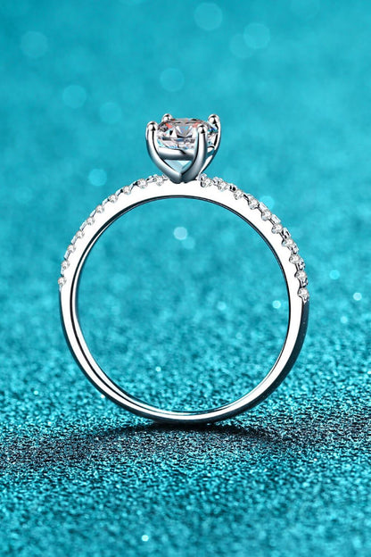 Hazel Blues® | 925 Sterling Silver Inlaid 1 Carat Moissanite Ring