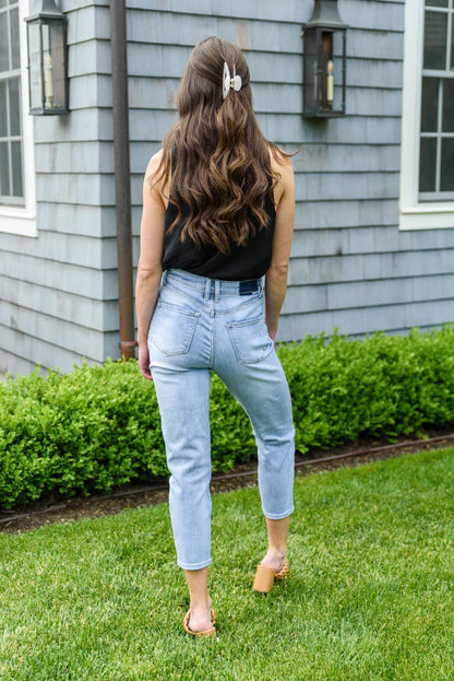 Hazel Blues® | A-Game Mom Fit Jeans