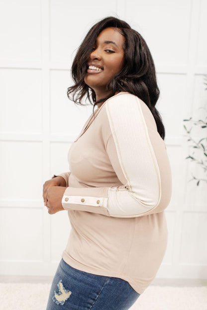 Hazel Blues® | Coffee Date V Neck Top In Taupe