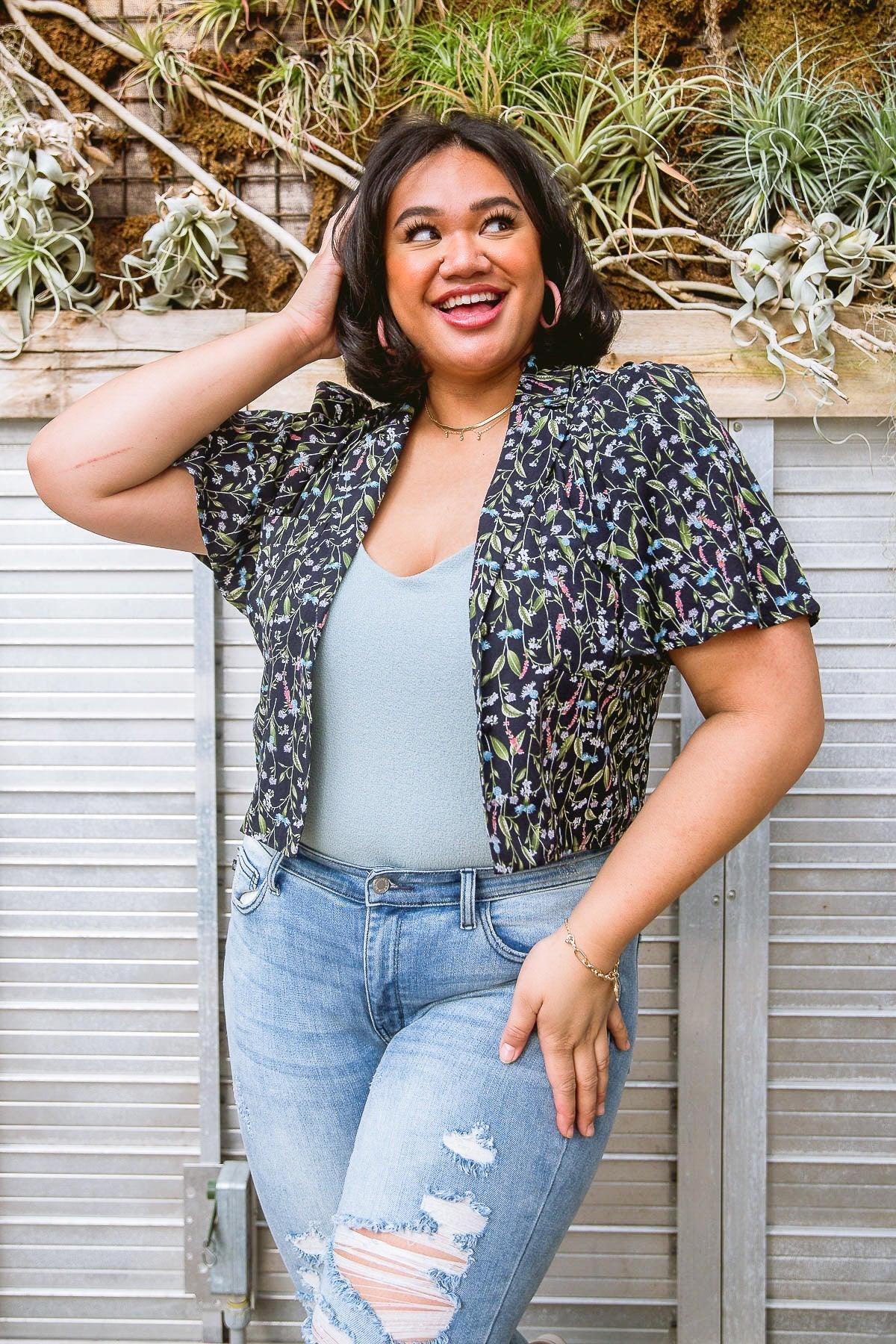 Hazel Blues® | Day Lily Top