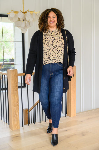 Hazel Blues® | Georgia Back Yoke Skinny Jeans with Phone Pocket