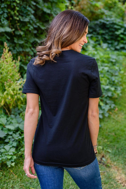 Hazel Blues® | Grateful Heart Graphic T-Shirt In Black