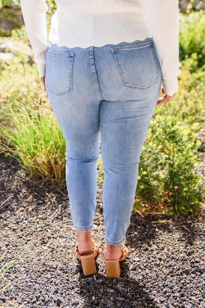 Hazel Blues® | Hi-Rise Button Fly Skinny