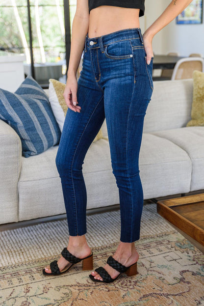 Hazel Blues® | Jill Mid-Rise Classic Skinny