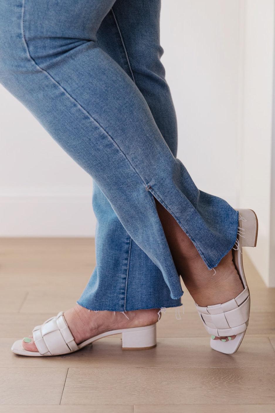 Hazel Blues® | Jody Slim Flare Side Slit Jeans