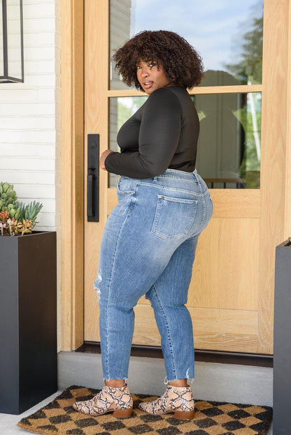Hazel Blues® | Kyla Destroyed Hi Waist Relaxed Fit