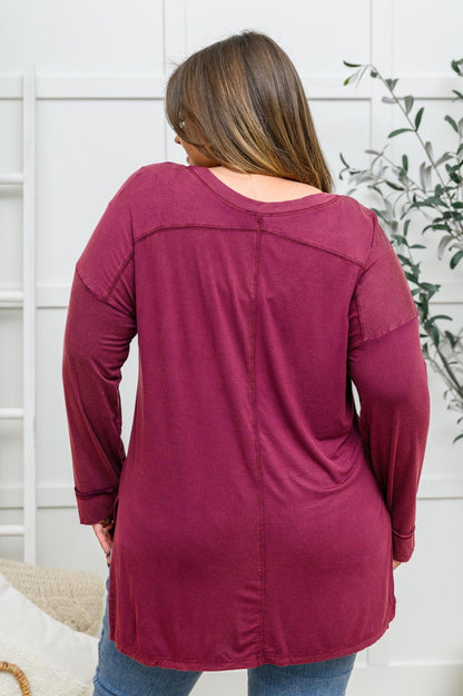 Hazel Blues® | Long Sleeve Knit Top With Pocket In Burgundy