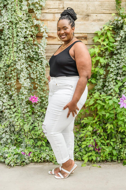 Hazel Blues® | Mid-Rise Boyfriend Destroyed White Jeans