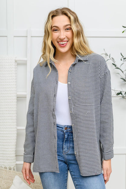 Hazel Blues® | Mixed Houndstooth Button Up Top