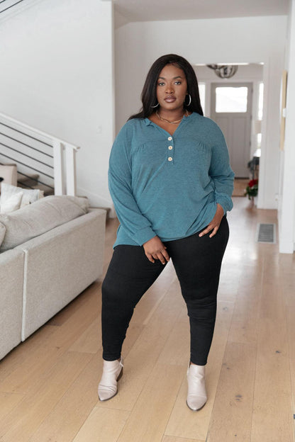 Hazel Blues® | Moon Bay Top In Blue