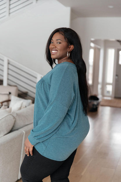 Hazel Blues® | Moon Bay Top In Blue