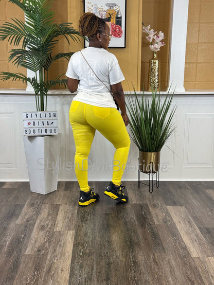 ORIGINAL Signature Graphic Tee (White Shirt/Yellow Print)