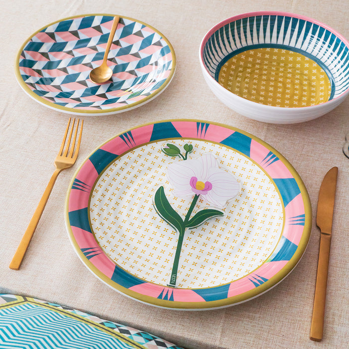 Set of 12 Plates Modern