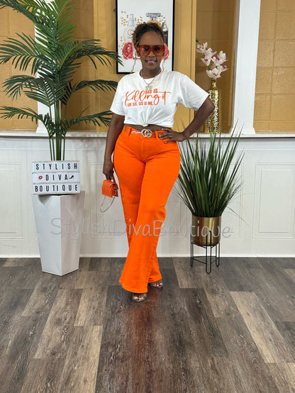Sis Is Killing It Graphic Tee (White Shirt/Orange Print)