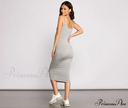 Slay Every Day Basic Graceful Scoop Neck Midi Dress