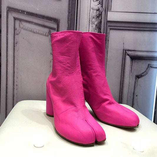 Chunky Round High Heels Boots - Sansa Costa