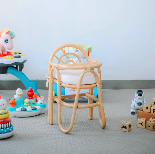 TANJUNG - Chaise haute pour bébé en rotin naturel