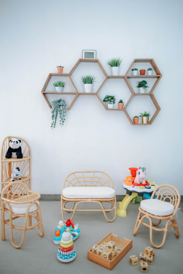 TANJUNG - Chaise haute pour bébé en rotin naturel